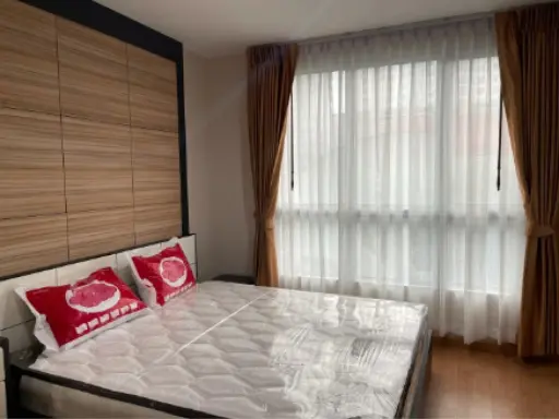 For rent Life @ Ratchada (Ladprao 36) garden view, newly renovated room All new furniture, ready to move in. Book now.