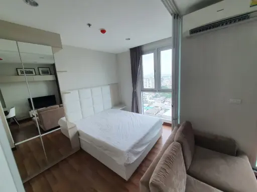 For rent!! Condo Chewathai Interchange, 14th floor, North view, meets all needs, hurry and book now!!