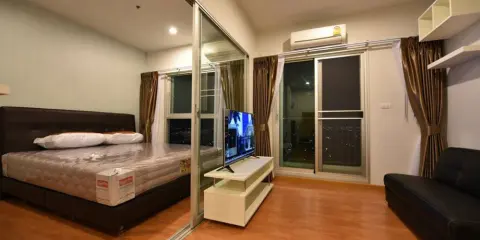 ห้องหลักพัน แต่ได้วิวหลักล้าน ปังสุดๆ เครื่องใช้ไฟฟ้าครบ ที่ เดอะ พาร์คแลนด์ รัชดา-วงศ์สว่าง ให้เช่า