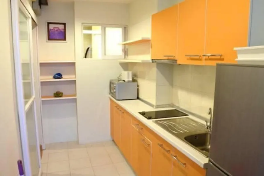 For rent Life @ Ratchada-Huaikwang. This room is very beautiful, decorated with tone control, very well decorated, very dimensional, book now.