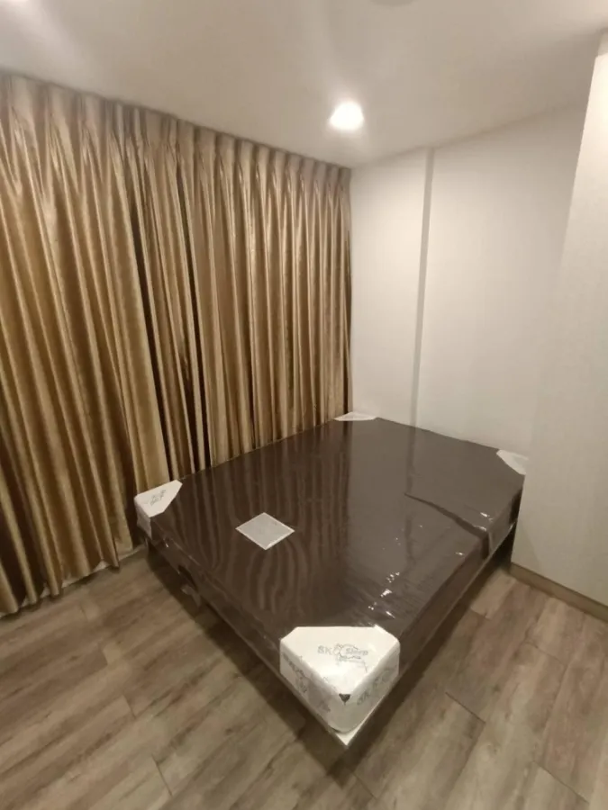 ให้เช่า!! บราวน์ คอนโด ห้วยขวาง (Brown Condo Huaikwang) คอนโดเฟอร์ครบ พร้อมเข้าอยู่ รีบจองเลย!!