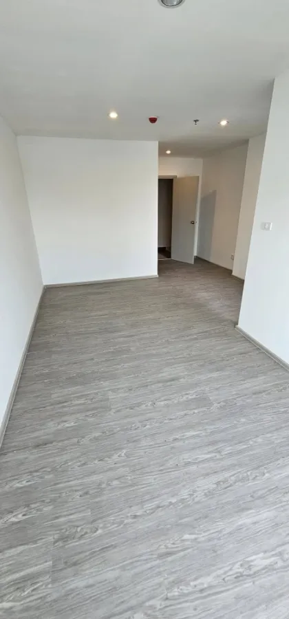 ขายดาวน์ regent home bangna ห้องชั้น 8 ห้องกว้างน่าอยู่ รีบจองเลยก่อนพลาด+++