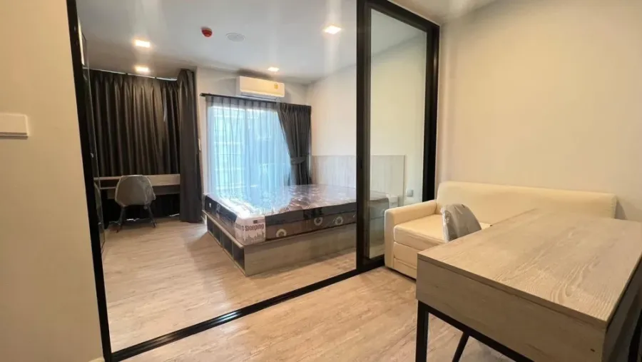 ให้เช่า Kave Ava ห้องชั้น 4 มาพร้อมเฟอร์นิเจอร์และเครื่องใช้ไฟฟ้าครบครัน หิ้วกระเป๋าเข้าอยู่ได้เลยจ้า
