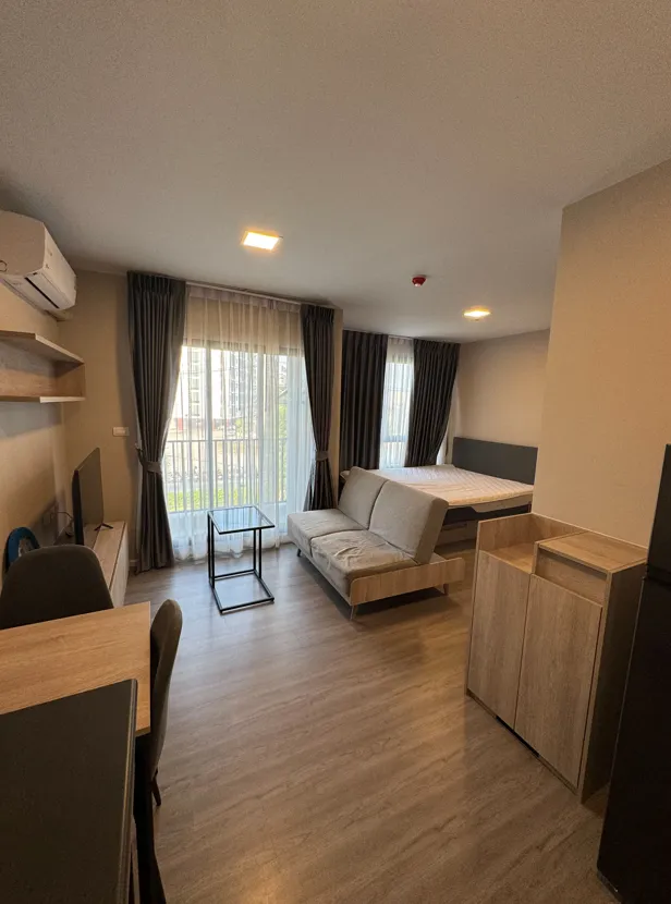 For rent: Dcondo hideaway Phase 4, Studio room, 3rd floor, not very high, with a great price, hurry and reserve now.