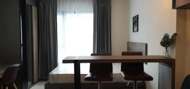 for rent LIFE ASOKE ตกแต่งครบ ได้วิวสวย ชั้นสูง พร้อมเฟอร์นิเจอร์ครบครัน จองเลยจ้า images