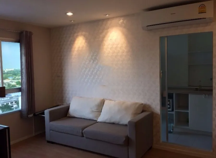 For rent, Lumpini Ville Ramkhamhaeng 60/2, beautiful room, furniture is ready, don't wait.