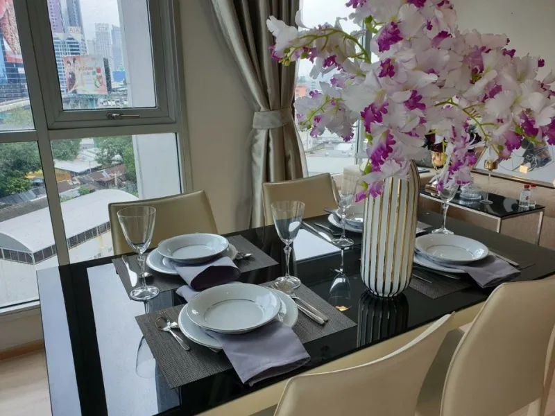 ขาย ให้เช่า RHYTHM Sathorn ตกแต่งครบพร้อมเครื่องใช้ไฟฟ้า ได้วิวสวยสุดๆ รีบจองเลยจ้า