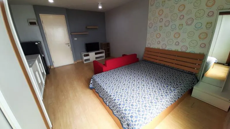 Condo for rent / sale at Iris Avenue On Nut - New room, beautiful decoration, fully furnished.