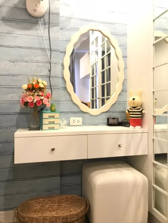 For rent: The Blu X Bangsaen. Beautifully decorated unit with high-quality built-in furniture. Prime location with convenient transportation. Book now