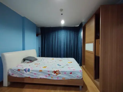 Sell U Delight 2 BangSue Station, 8th floor, partitioned room There are free furniture. If interested, hurry up to reserve.