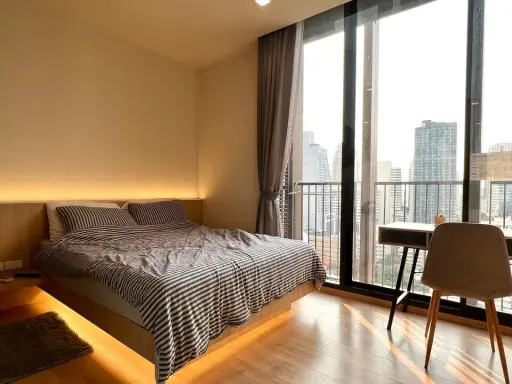 Condo for rent, Noble Orawan, Sukhumvit 33, 19th floor, nice room, which will have a good owner, furniture like this must be reserved.