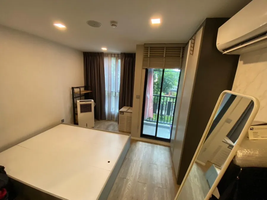 ขาย ให้เช่า!! คอนโด แอทโมซ ลาดพร้าว 15 ชั้น 2 ตึก A เฟอร์นิเจอร์อย่างดี ราคาสุดคุ้ม รีบจองเลย ด่วน!!