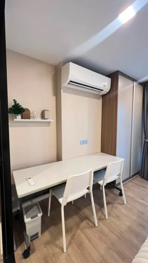 For sale or rent: Kave Town Shift, Building B. This is the only building in the complex where the management office receives parcels and food deliveri