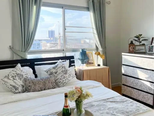 ให้เช่า คอนโดเลต 624 ลาดพร้าว ห้องราคาสบายกระเป๋า เฟอร์พร้อม + เครื่องใช้ไฟฟ้าครบ จองเลย