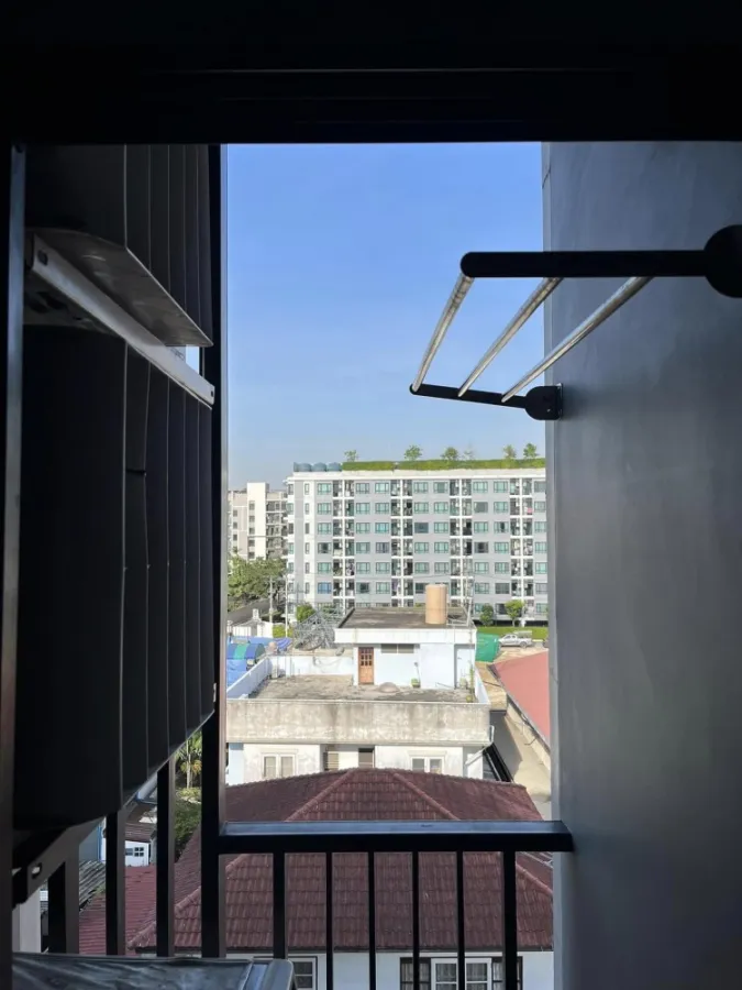For sale: B Loft Light Sukhumvit 115, corner room, most auspicious room number. Sai Mu shouldn't miss it. Hurry and reserve it quickly. ​