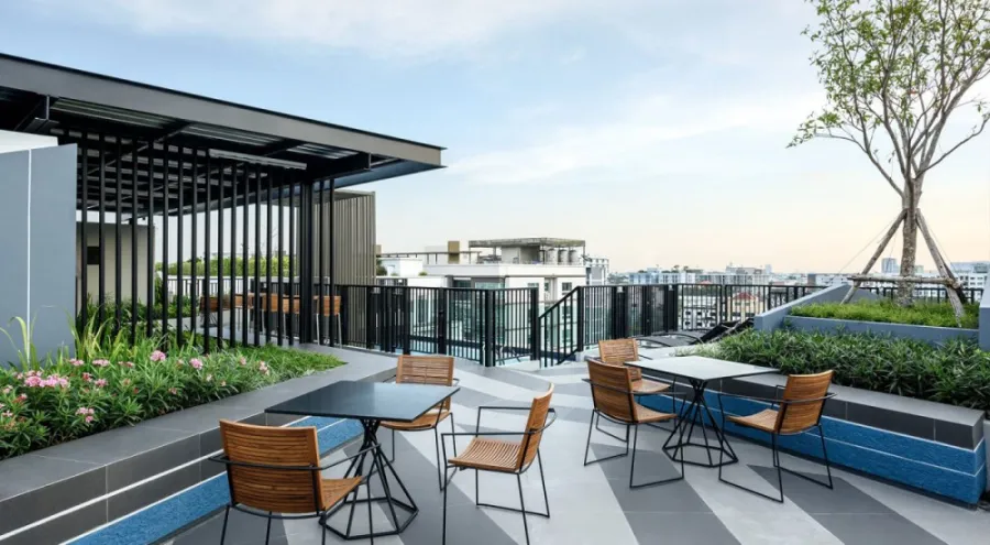 ให้เช่า คอนโด B Loft สุขุมวิท 107 ชั้น 8 ห้องกั้นเป็นสัดส่วนดีมาก ติดวอลเปเปอร์ทั้งห้อง รีบจับจองเลย