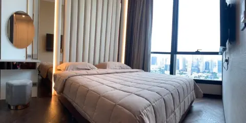 For sale rent The Esse Sukhumvit 36 ห้องแต่งน่าอยู่ บิ้วอินท์อย่างดี ครบจบที่เดียว มาแต่ตัวเข้าอยู่ได้เลย