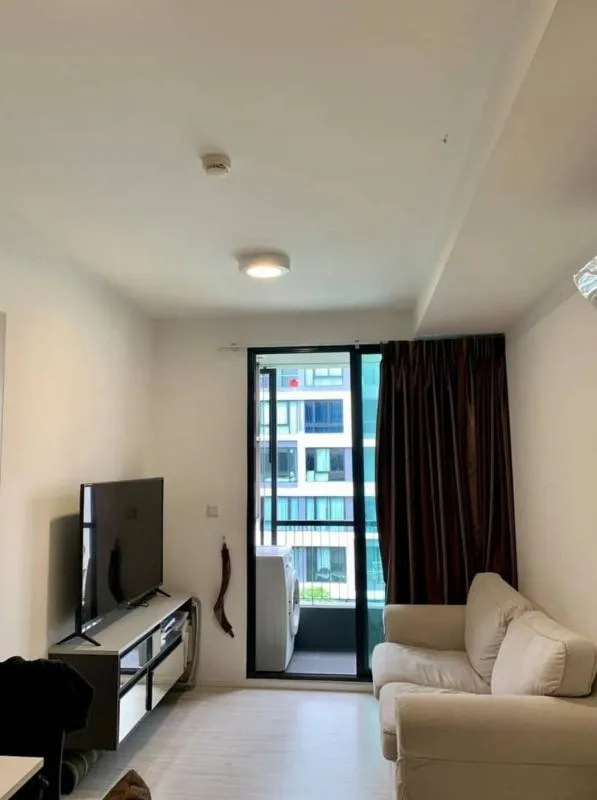 Beautiful room, next to the swimming pool, MY STORY Condo, Ladprao 71, fully furnished, elegant, not expensive