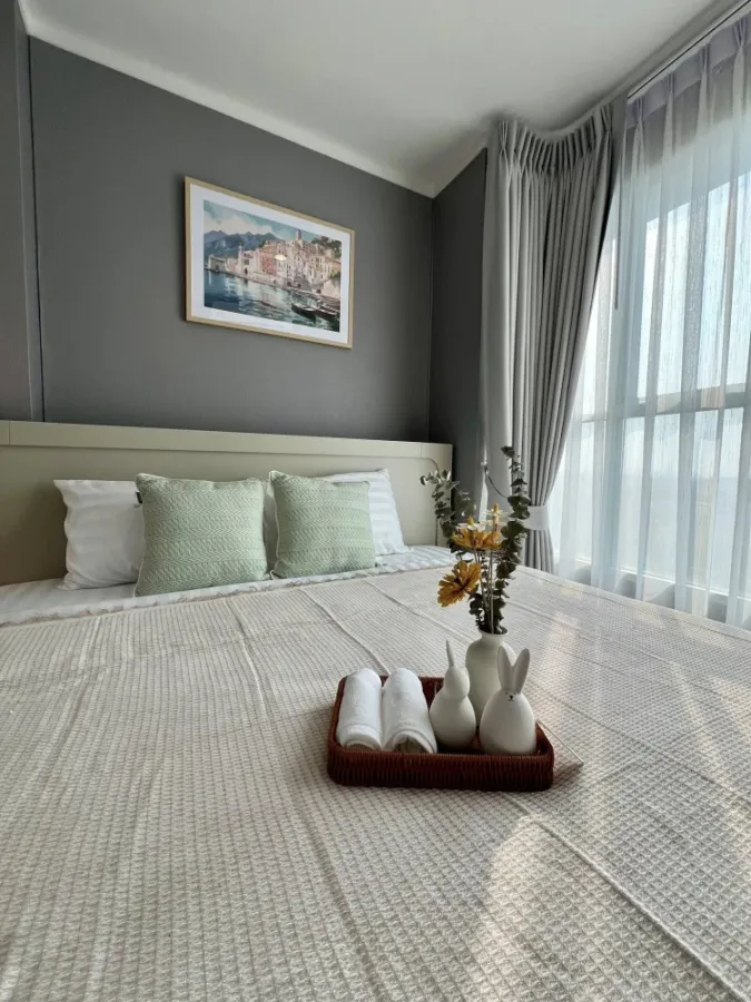 Selling a lovely condo at Lumpini Parkbeach Jomtien. Fully furnished and equipped with all amenities. Book now!