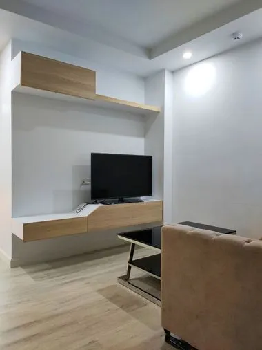 ให้เช่า V Condo Salaya เฟอร์นิเจอร์อย่างดี ห้องพร้อมเข้าอยู่ มาแต่ตัวเข้าอยู่ได้เลยจ้า