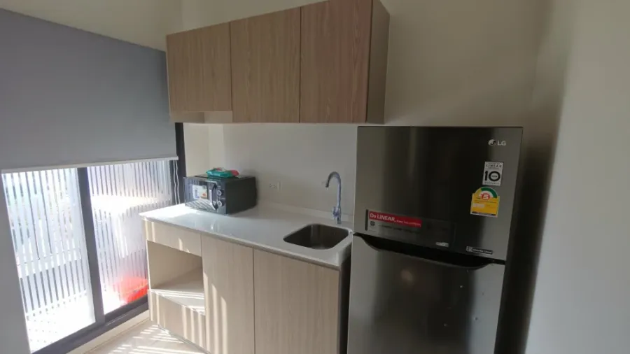 For rent: XIM Suksawat - Rama 3, 1 bedroom, 1 bathroom, 9th floor. Fully furnished and equipped with appliances. Book now!