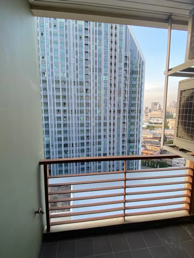 For rent!! Condo Wish @ Samyan, 17th floor, beautiful view of the city, beautiful room, ready to move in, hurry up and book now!!