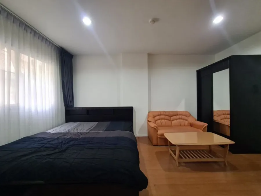 Lumpini Township Rangsit-Khlong1 for rent, studio room, decorated in proportion. Book now before it slips away.