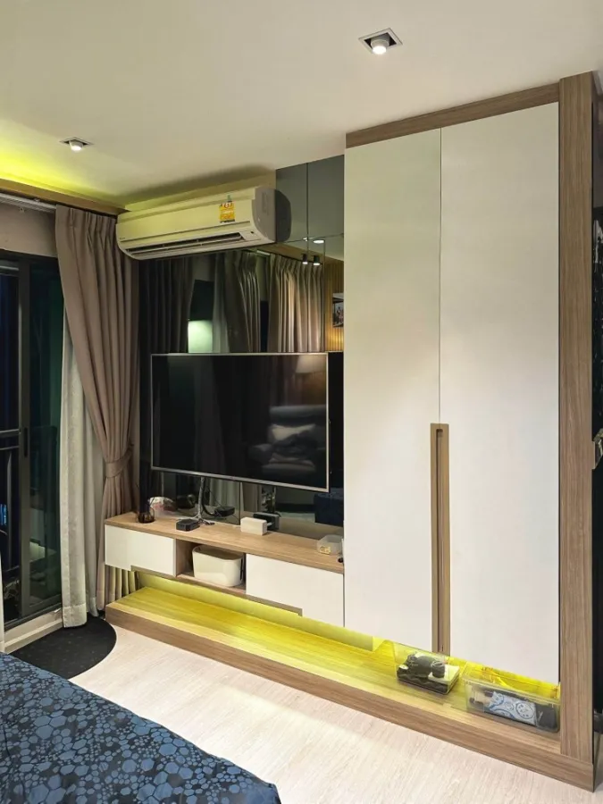 ขาย คอนโด Rhythm Asoke ห้องน่าอยู่ ตกแต่งด้วยไฟสุดคลาสสิค เฟอร์ครบ ราคาดี ห้ามพลาดเลยจ้า