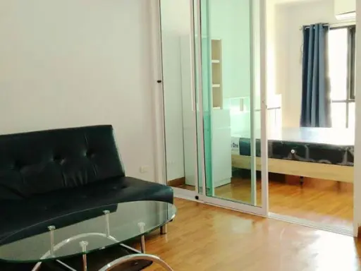 Condo for rent, Regent Home 18 Chaengwattana, Laksi, 9th floor, pool view, come quickly.