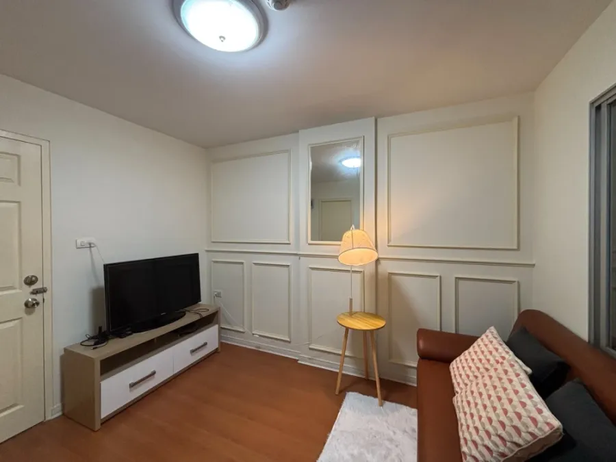 For rent: LUMPINI CONDOTOWN RAMINDRA - LAKSI, 3rd floor, garden view, fully furnished, ready to move in. Book now!