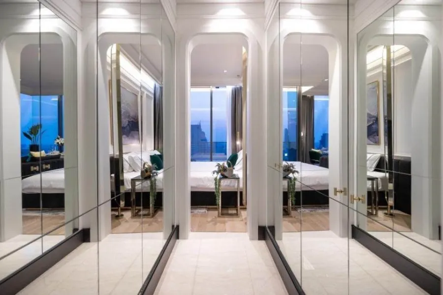 Condo for rent, Ashton Silom, decorated in Art Deco style, fully furnished, high floor, south and west views.
