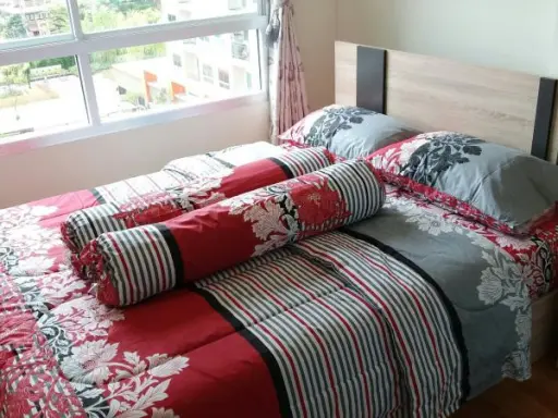 For Rent Condo Lumpini Park Petchkasem 98 pool view, near BTS, convenient transportation. Reserve this room now.