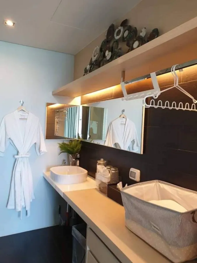 Condo for sale, Veranda Residence, Pattaya, sea view, fully furnished, complete kitchen equipment, can live now, can't be slow!!