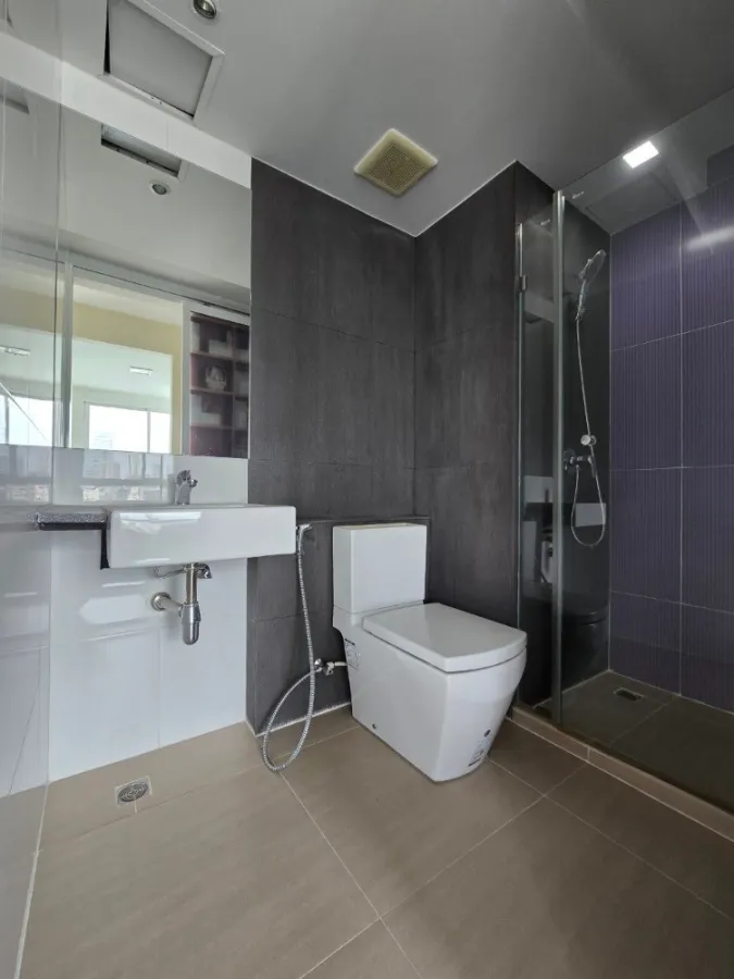 ขาย ซี สไตล์ คอนโด ห้องกว้าง โปร่ง โล่ง สนใจเป็นเจ้าของ รีบจับจองเลย ห้ามพลาด