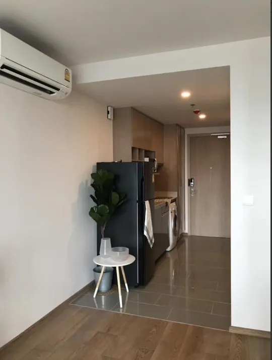 For rent!! Condo Q Chidlom-Phetchaburi, 30th floor, city view, beautiful room, fully furnished. Hurry and reserve before it's gone. Don't miss it!!