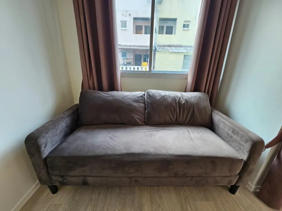 Urgent sale, Lumpini Ville Chaengwattana 10, studio room, 2nd floor, not high, comes with a very good price, hurry and reserve now.