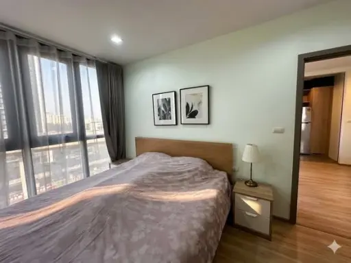 Selling THE BASE Garden-Rama 9, 2 bedrooms, spacious living area, and complete amenities. Don't miss out! images