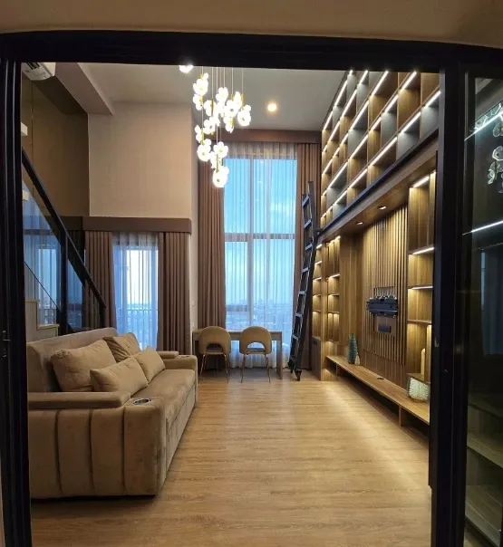 For sale or rent: Origin Plug & Play Nonthaburi Station, 5th floor, Duo Space room, fully furnished, nice to live in, reserve now.