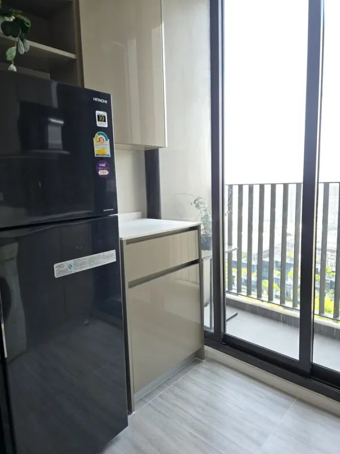 For rent: Whizdom Essence, 29th floor, unobstructed view, quiet, fully furnished, ready to move in. Book now!
