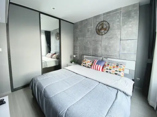 Condo for rent, Life Ladprao, complete with furniture and electrical appliances, close to the BTS, convenient travel.