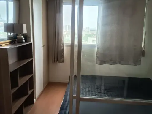 ให้เช่า Lumpini Condo Town Pattaya-Sukhumvit ห้องพร้อมอยู่ เฟอร์พร้อม หิ้วกระเป๋ามาได้เลย!!