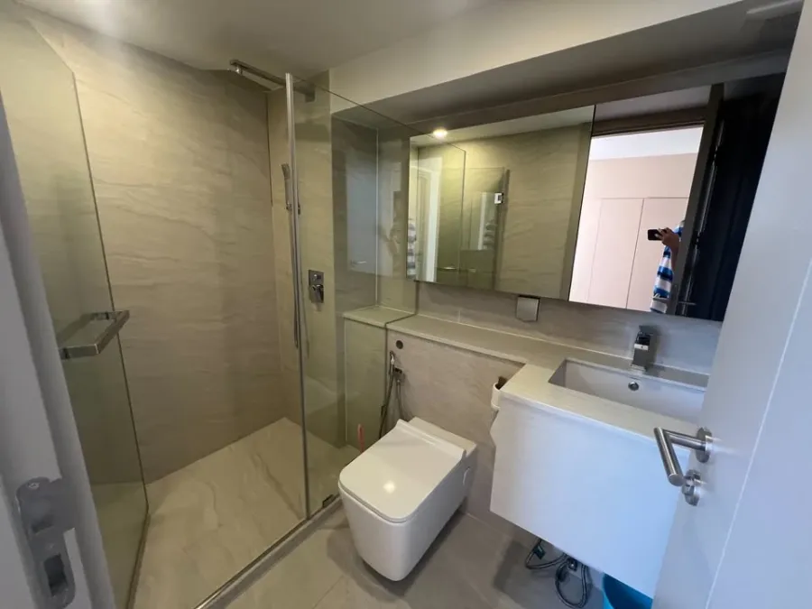 For rent: Park Origin Ratchathewi, a nice room on the 34th floor with an open view. Everything you need in one place. Just bring your belongings and y