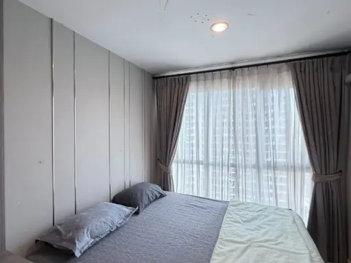 ให้เช่า Rhythm sathorn narathiwas ห้อวพร้อมอยู่ ชั้น 17 ได้วิวสูง สิ่งอำนวยความสะดวกครบ จองเลย