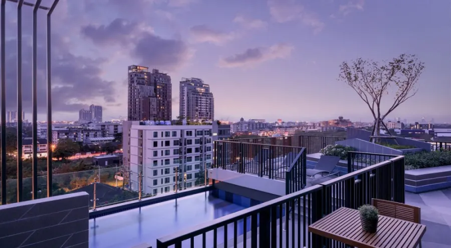 ให้เช่า คอนโด B Loft สุขุมวิท 107 ชั้น 8 ห้องกั้นเป็นสัดส่วนดีมาก ติดวอลเปเปอร์ทั้งห้อง รีบจับจองเลย