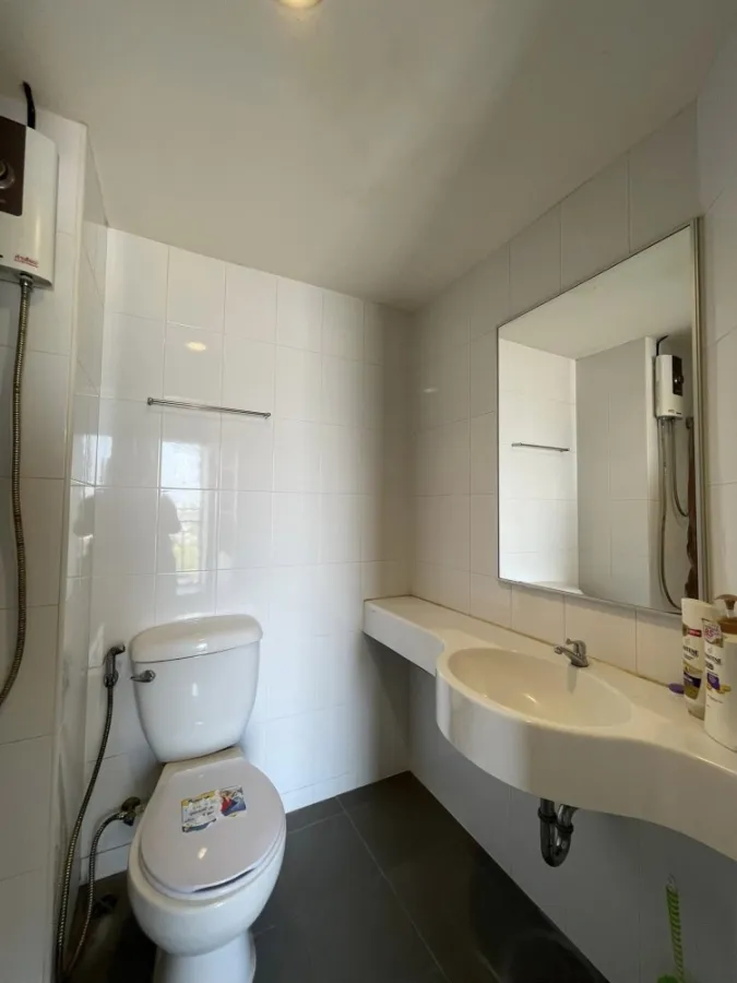 ขาย Lumpini Condotown รามอินทรา-ลาดปลาเค้า 2 ห้องกั้นเป็นสัดส่วน ครัว built in ดีอย่างนี้คุณอย่าช้า