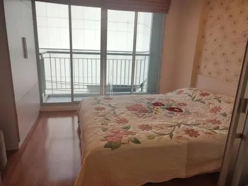 For sale: Lumpini Place Ramintra-Lak Si, Building F, 4th floor, sample room, same floor as fitness center, swimming pool. Interested? Reserve now!