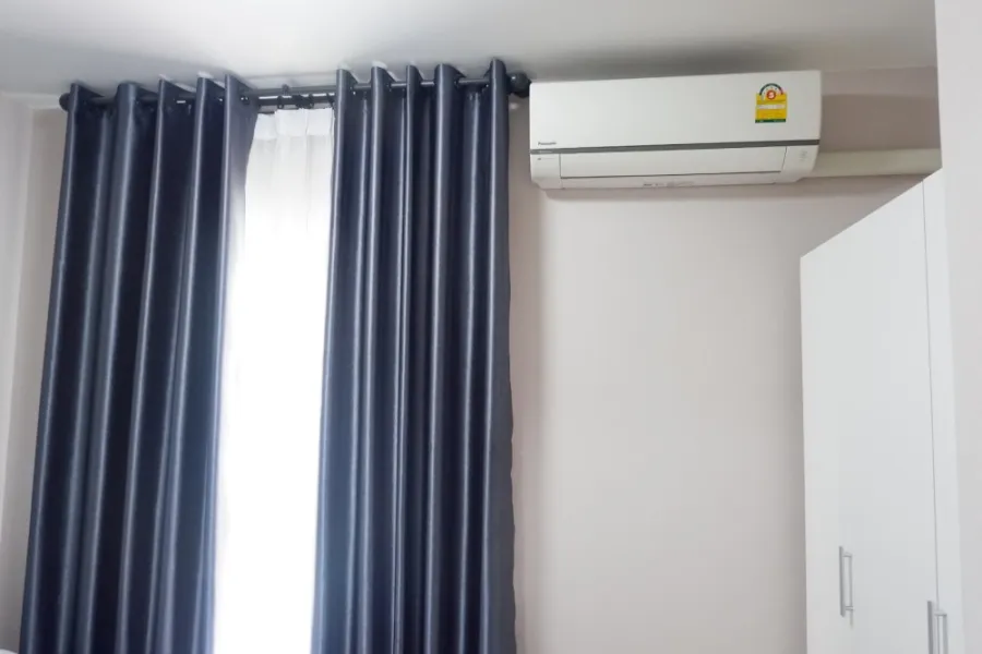 Sale Plum Condo Chaengwattana, nice decoration. Sold with cork furniture The view behind the room is open and comfortable. Hurry up!!