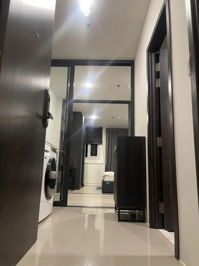 For sale XT HUAIKHWANG 1 bedroom, 1 bathroom, 10th floor, good height, good price, reserve now.