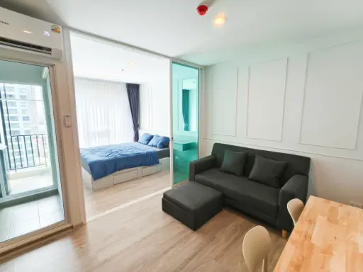 For rent: Regent Home Bangna, 20th floor room, Building A, outside view, with built-in furniture and complete electrical appliances. Hurry and reserve