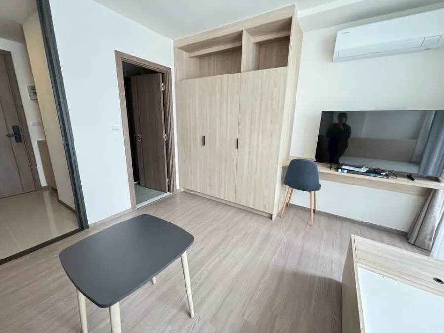 For rent!! The Move Pradipat, beautiful room, fully furnished, ready to move in. Reserve now!!